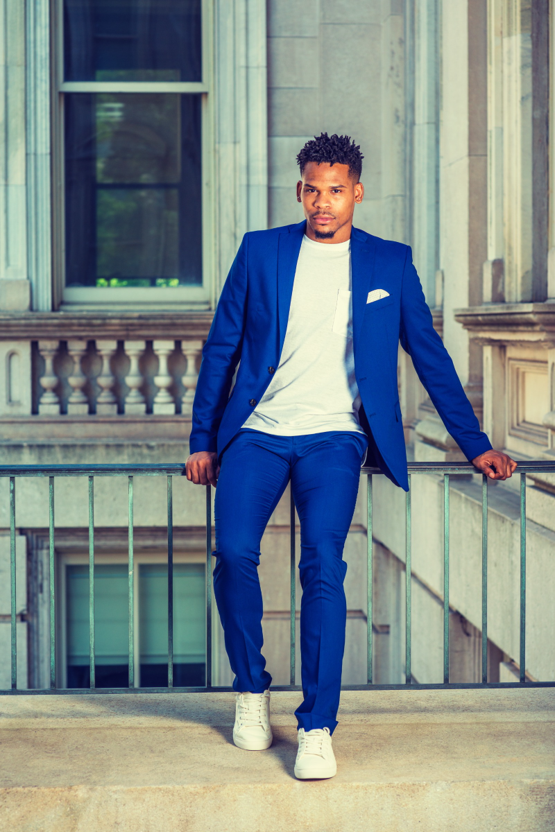 3 Ways To Style Dress Pants With Sneakers - Curated Taste